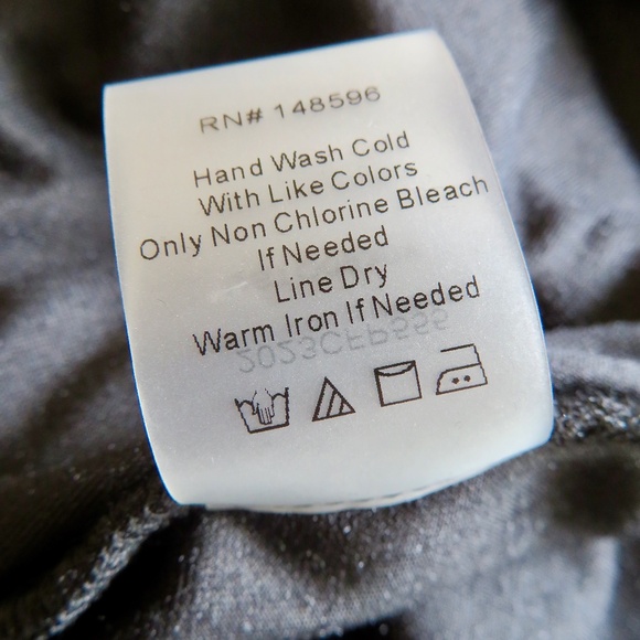 NWT Universal Standard Glory Velvet Cross Top Shirt Black M Medium 18 20 - Picture 14 of 14